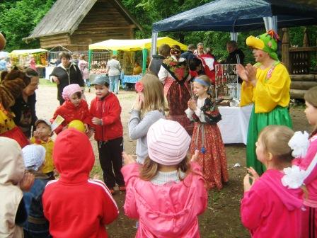 Анимация на свежем воздухе от мастерской «Жар-Птица», детский праздник,детский день рождения Анимация на свежем воздухе от мастерской «Жар-Птица», детский праздник,детский день рождения
